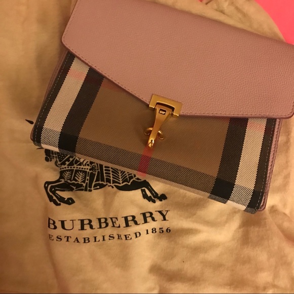 Burberry Small Macken' Check Crossbody Bag - Picture 6 of 8
